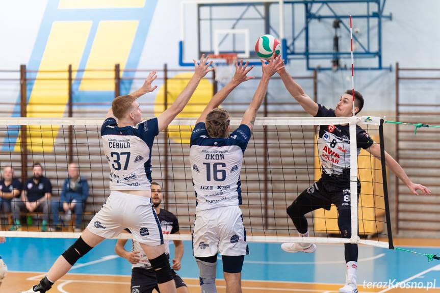 Emocjonujący tie-break w Krośnie. Karpaty - PANS lepsze od Avii [ZDJĘCIA]