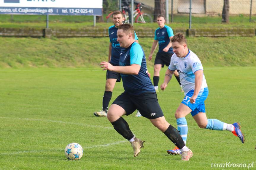 Pościg Burzy Rogi i podział punktów w Korczynie [ZDJĘCIA]