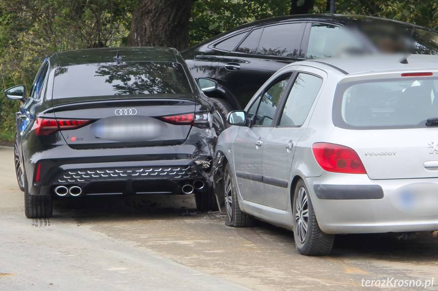 Wietrzno. Obaj kierowcy po alkoholu, jeden z zakazem prowadzenia i poszukiwany