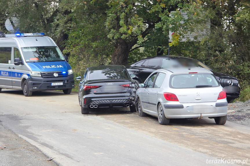 Wietrzno. Obaj kierowcy po alkoholu, jeden z zakazem prowadzenia i poszukiwany