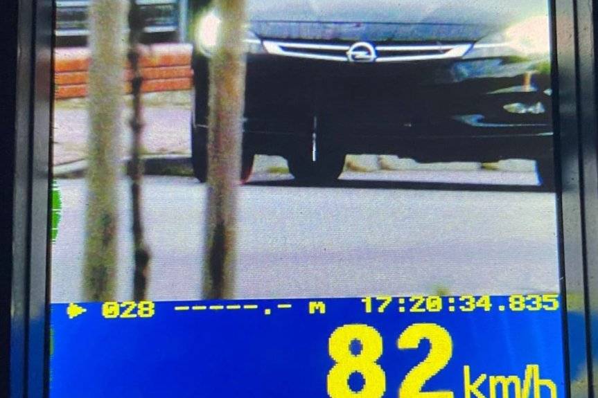 Stracił prawo jazdy za zbyt szybką jazdę w obszarze zabudowanym