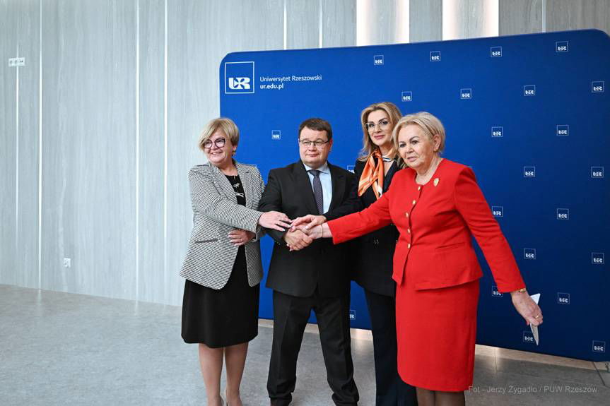 Blisko 600 mln zł dla Podkarpacia na rozwój onkologii