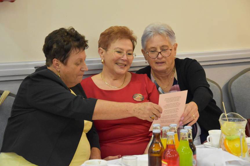 Radość, wspomnienia i muzyka - święto seniorów w Iwoniczu