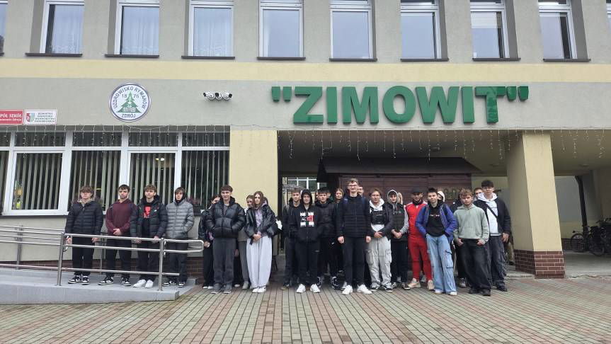 Uczniowie Naftówki w Uzdrowisku Rymanów S.A.