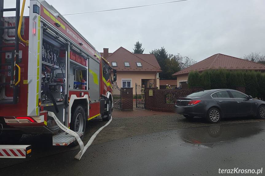 Ustrobna. Zadymienie w domu