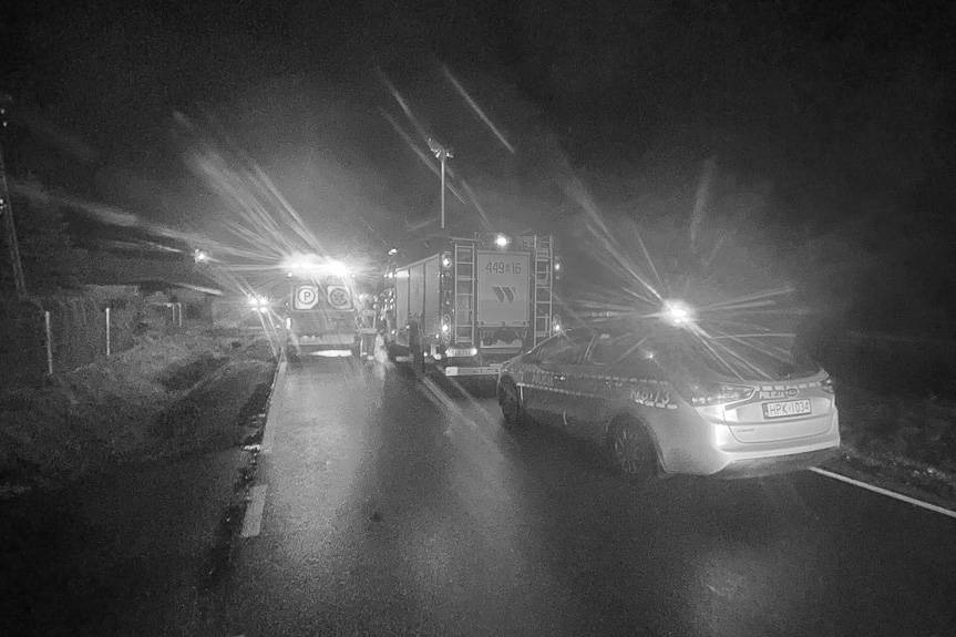 Tragiczny wypadek w Kątach. Nie żyje potrącony pieszy