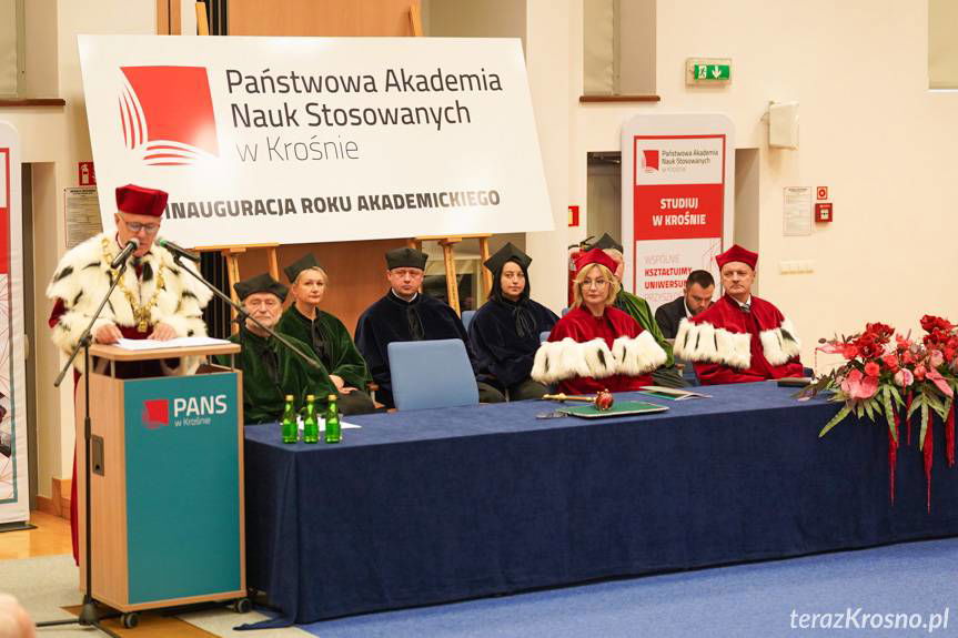 PANS w Krośnie zainaugurowała rok akademicki 2025/2026 [ZDJĘCIA]