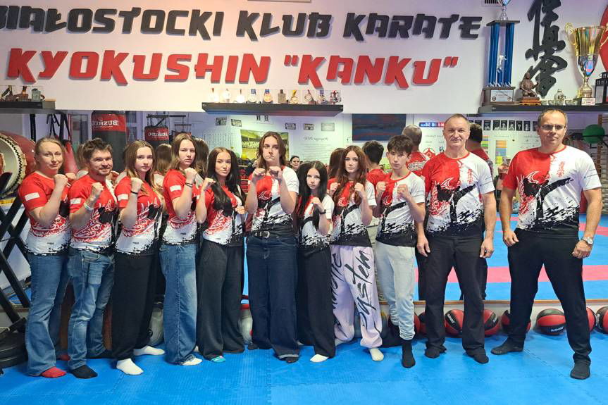 Sześć pucharów dla karateków z Krosna na Mistrzostwach Polski