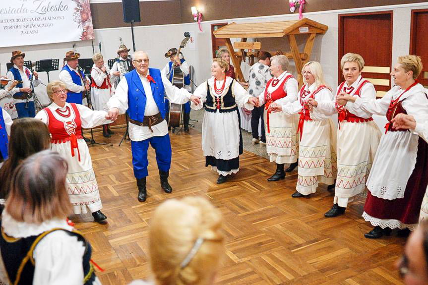 Śpiew, humor i wspomnienia - 20-lecie zespołu Zalaski