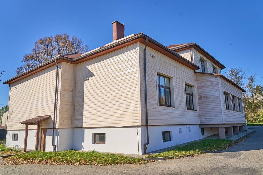 Gminny Ośrodek Kultury w Jedliczu zachwyca po odnowieniu