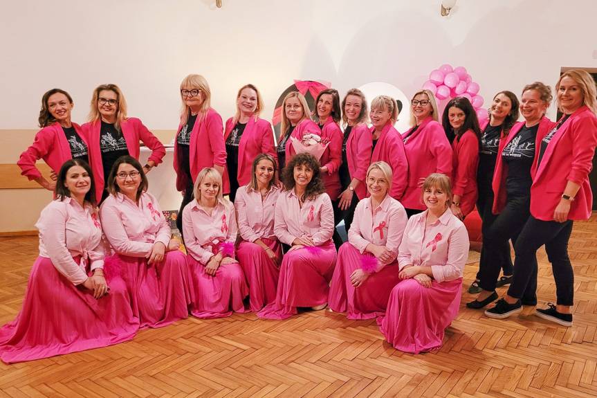 Spotkanie z Różowym Październikiem w Potoku. Wieczór pełen emocji, wsparcia i kobiecej siły