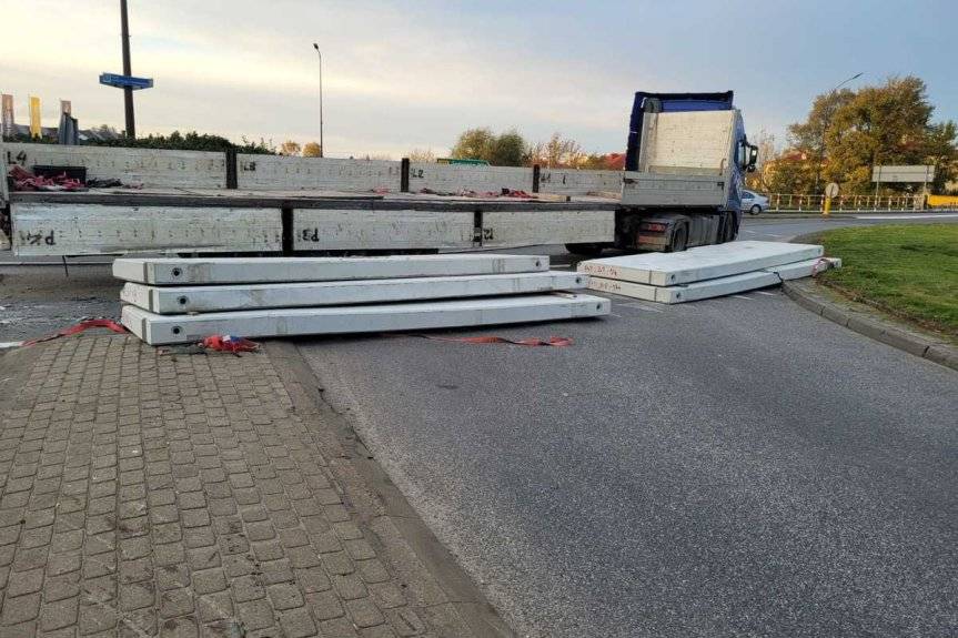 Poranne utrudnienia w centrum Kolbuszowej