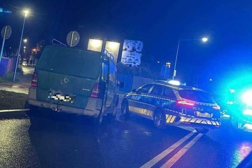 Dozór dla kierowcy mercedesa, który nie zatrzymał się do kontroli drogowej