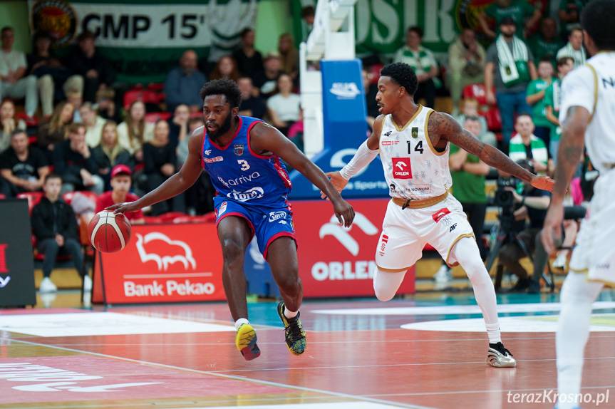 Mocny początek nie wystarczył. Miasto Szkła Krosno przegrywa z Twardymi Piernikami [ZDJĘCIA]