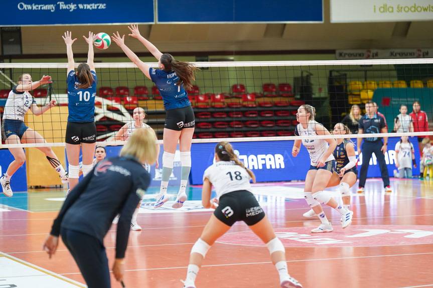 Kolejna bolesna porażka siatkarek Karpat Krosno [ZDJĘCIA]