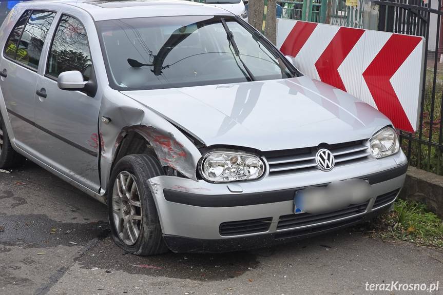 Piotrówka. Kolizja dwóch samochodów