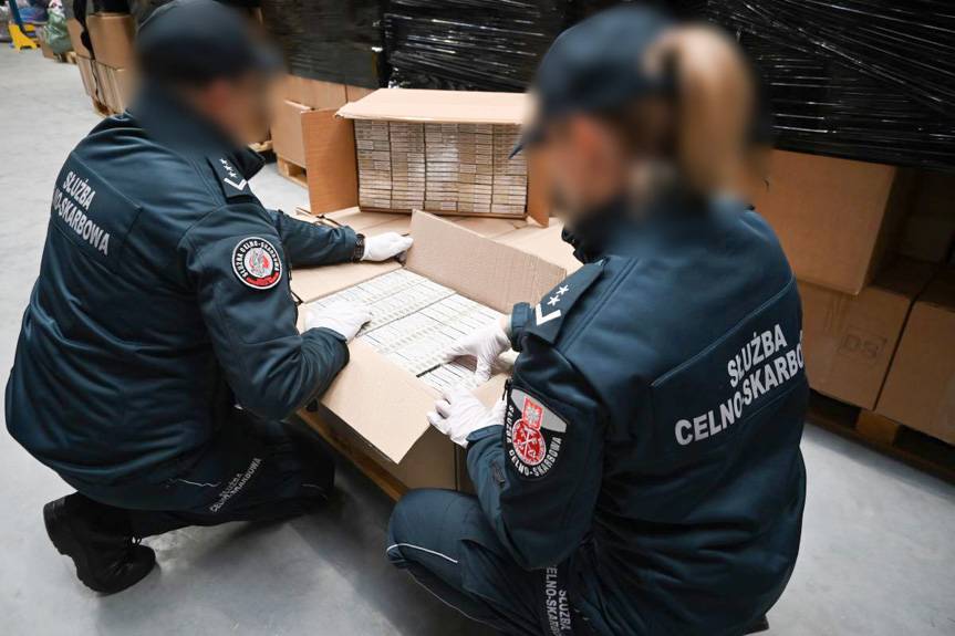 Gigantyczny przemyt papierosów