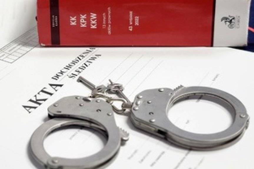 Pięć listów gończych nie pomogło - wpadł w taksówce