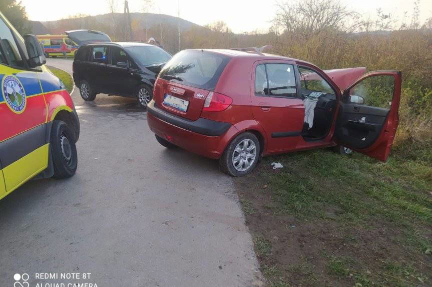 Wypadek w Domaradzu. Trzy osoby trafiły do szpitala