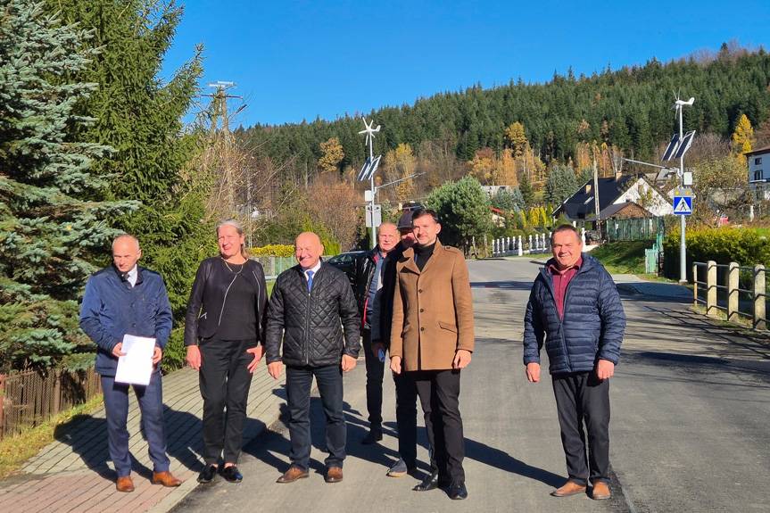 Zmodernizowano ważny odcinek drogi powiatowej