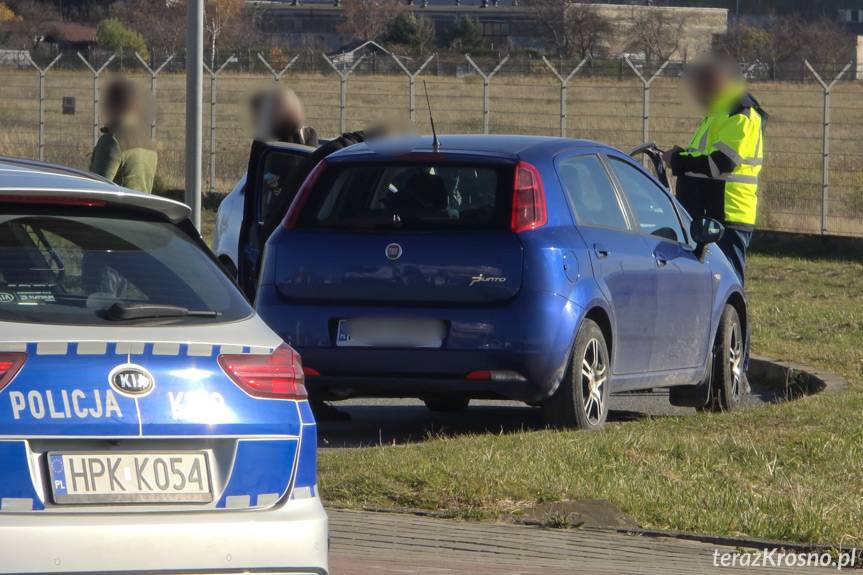 Zderzenie dwóch samochodów w Krośnie