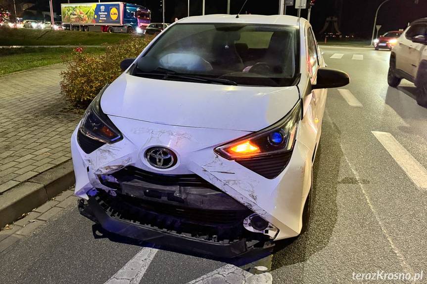 Kolizja na ruchliwym skrzyżowaniu w Krośnie