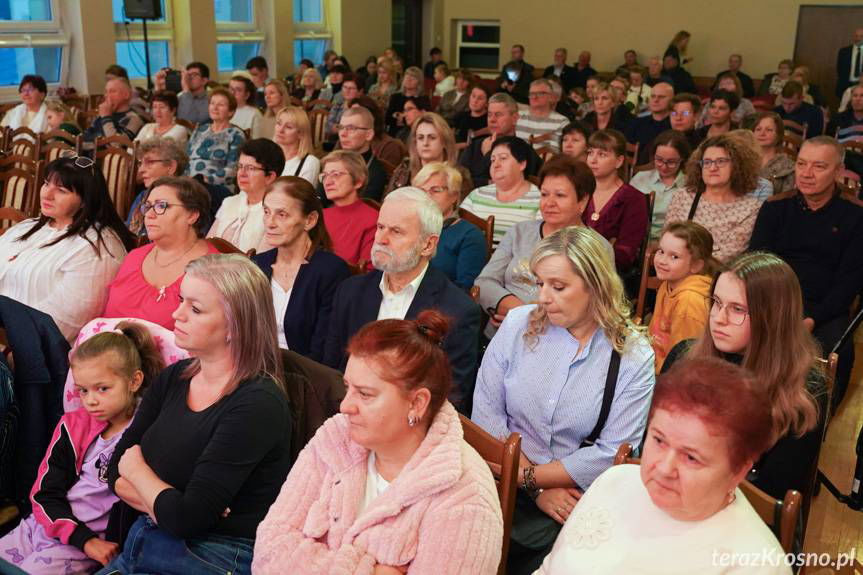 W Polance rozbrzmiały pieśni o Ojczyźnie [ZDJĘCIA]