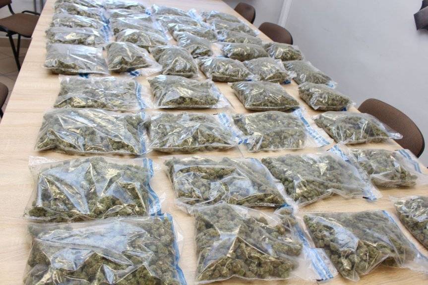 Narkotyki za milion złotych przejęte przez policję