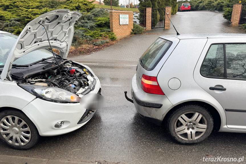 Kolizja samochodów w Targowiskach