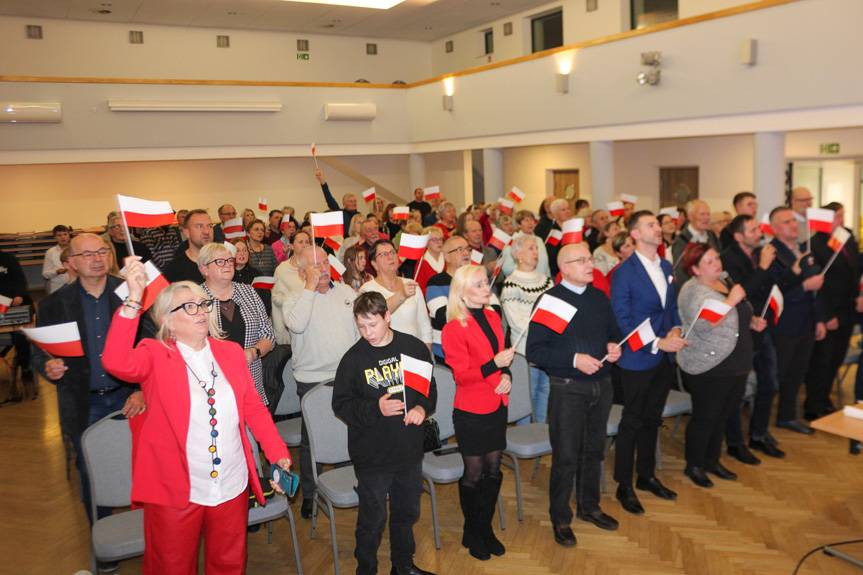 Święto Niepodległości w Iwoniczu z pieśnią i refleksją