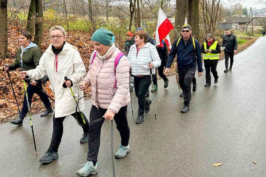 Spacer Niepodległości w Pietruszej Woli