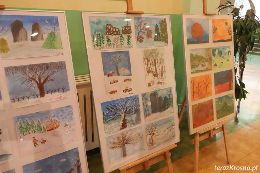 Międzypokoleniowe barwy Korczyny. Finał warsztatów malarskich [ZDJĘCIA]
