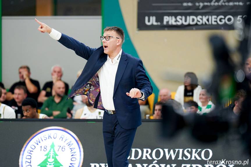 Roszada na ławce Miasta Szkła Krosno