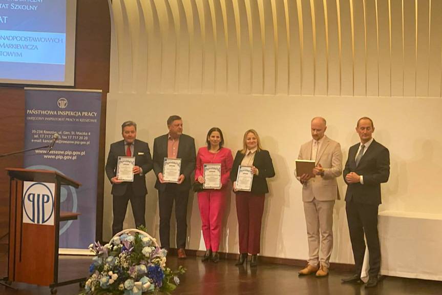 Wyróżnienie dla ZS im. AK w Jedliczu za wzorowe warunki nauki zawodu