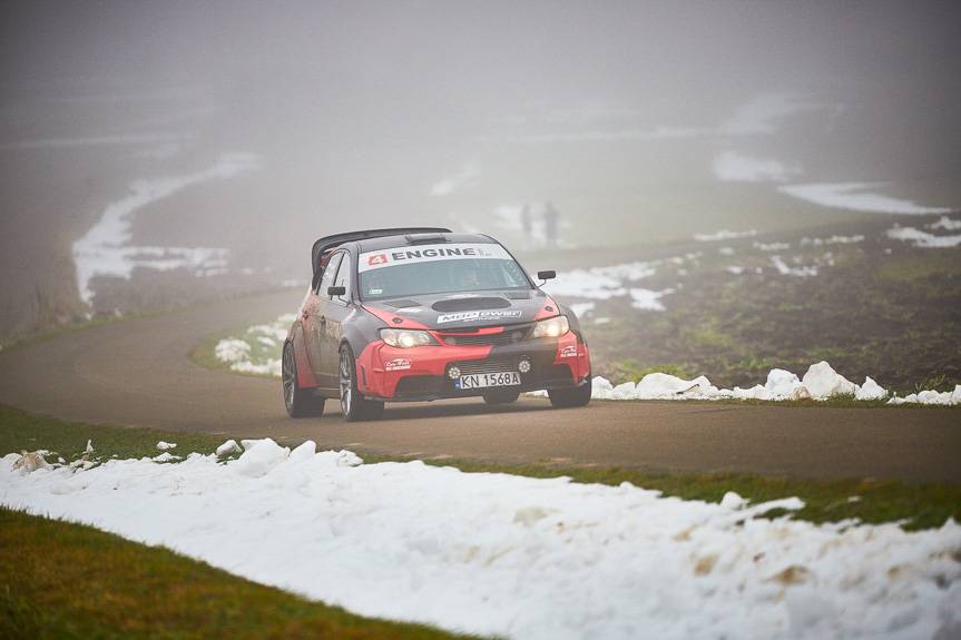 Rajd Łukasiewicza przyciągnął kierowców spragnionych mocnych wrażeń