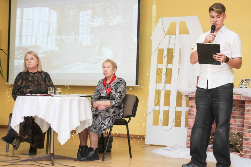 Krosno. Spotkanie z poezją w "Elektryku"