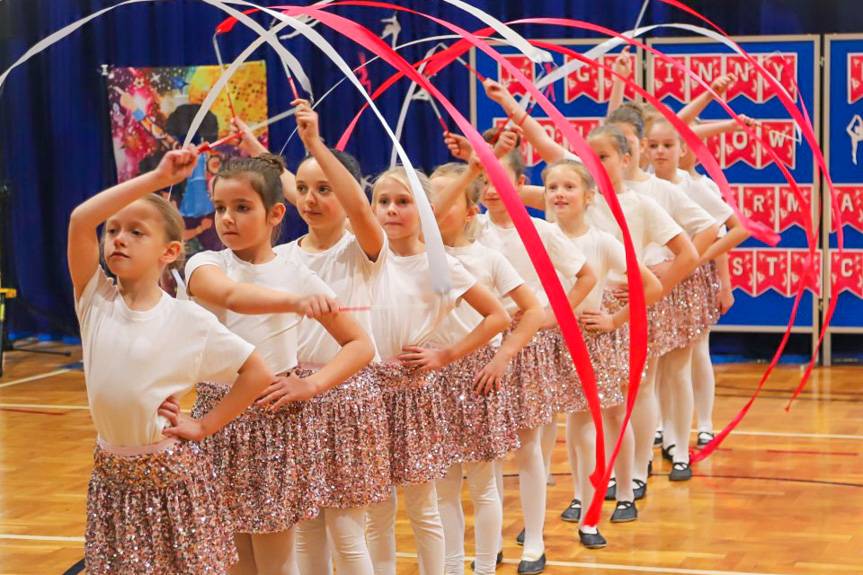 III Gminny Przegląd Formacji Gimnastycznych we Wrocance