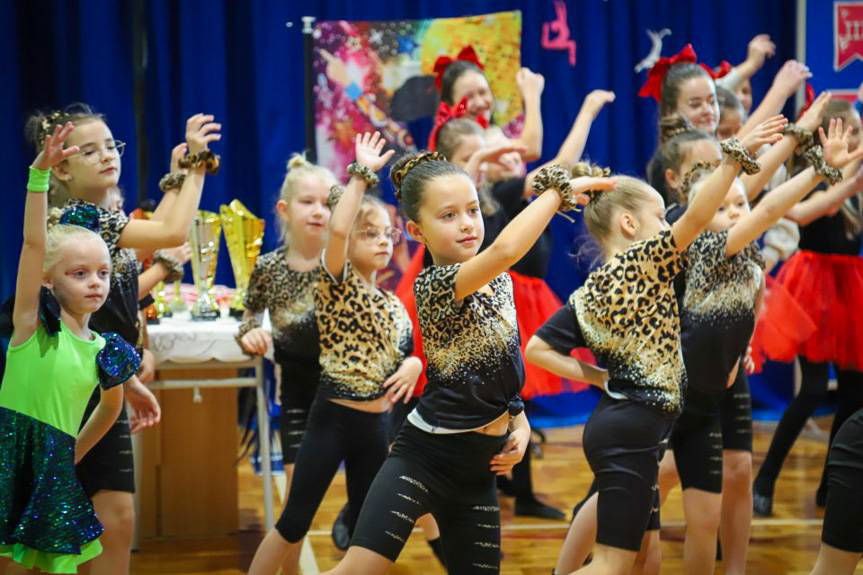 III Gminny Przegląd Formacji Gimnastycznych we Wrocance