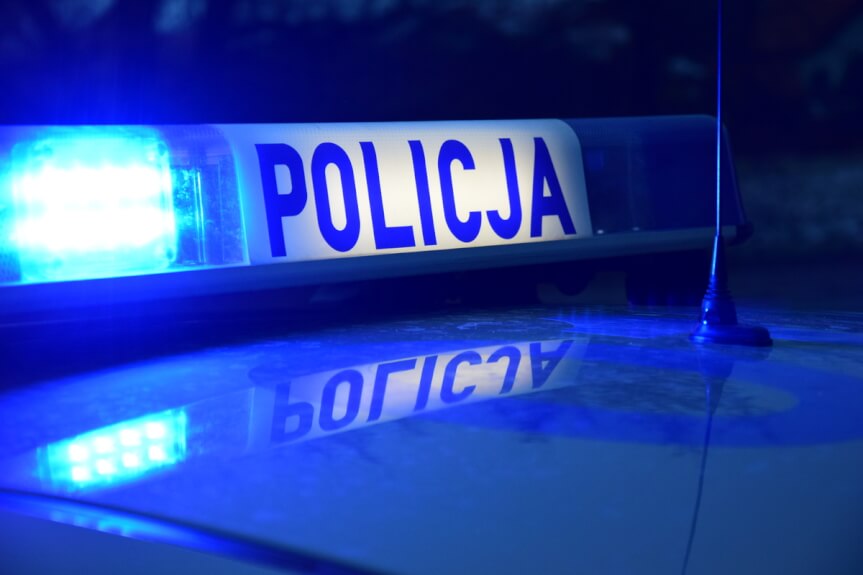 Policyjny patrol zatrzymał 28-latka z zakazami i narkotykami