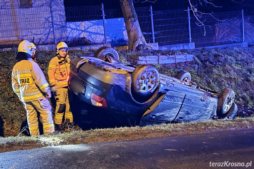 Podniebyle. Dachowanie samochodu