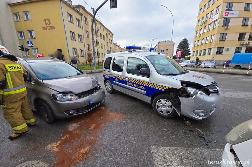 Stłuczka na skrzyżowaniu w Krośnie