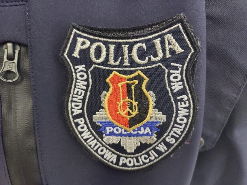 Policjanci zatrzymali 72-latka, który okradał drogerie