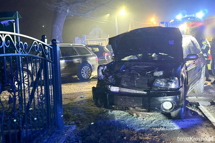 Kolizja trzech samochodów w Głębokiem