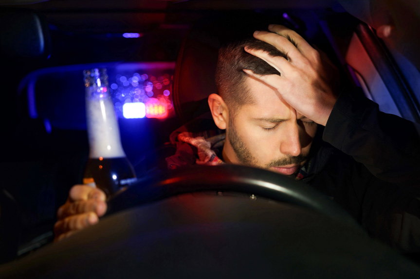 Ponad 3 promile alkoholu u kierowcy opla