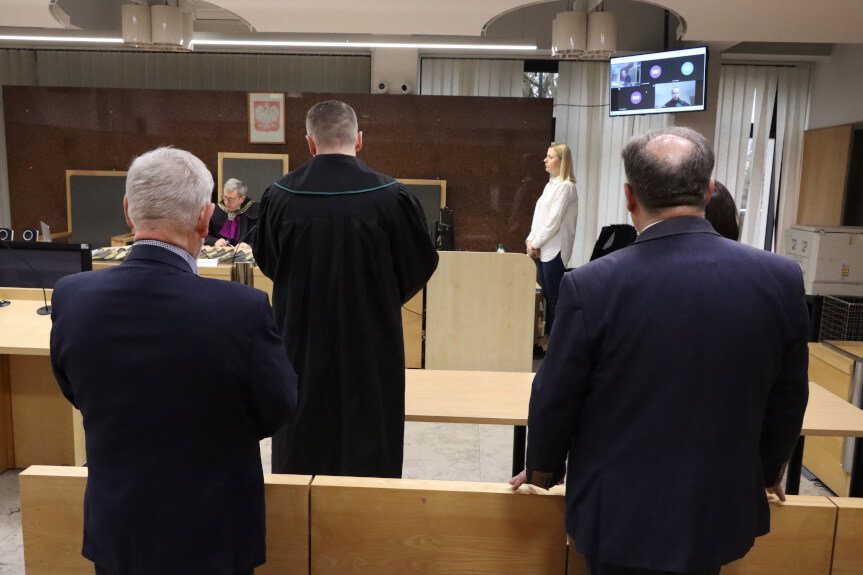 Członkowie Zarządu byłych Krośnieńskich Hut Szkła Krosno S.A. usłyszeli wyrok