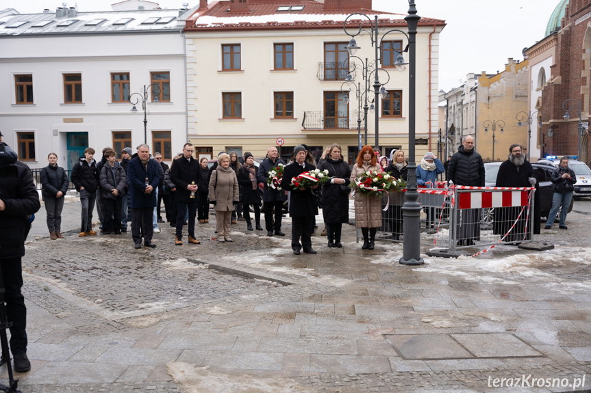 Międzynarodowy Dzień Pamięci o Ofiarach Holocaustu. Uroczystości w Krośnie
