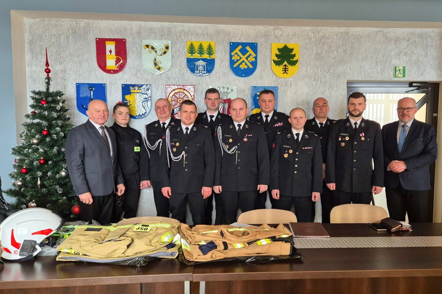 Nowe umundurowanie dla OSP w powiecie krośnieńskim