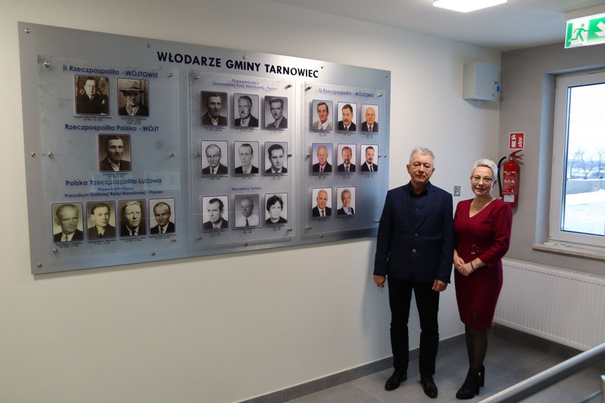 Tablica "Włodarze Gminy Tarnowiec" oficjalnie odsłonięta