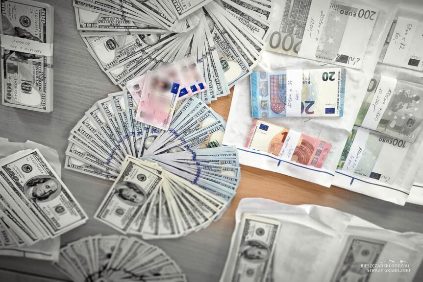 Fałszywe dokumenty i miliony na kontach. Ośmiu Ukraińców przed sądem