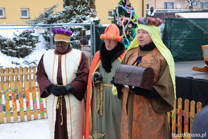 Orszak Trzech Króli. Magia i tradycja w Korczynie [ZDJĘCIA]